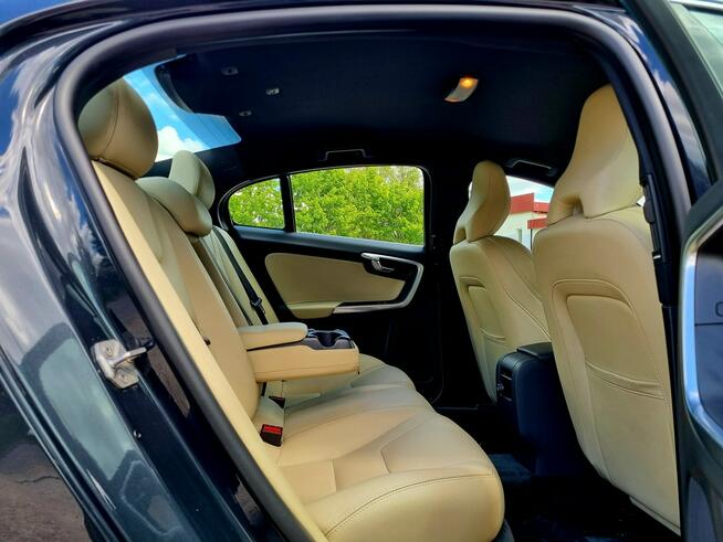 Volvo S60 LED Xenon Serwis Navi Climatronic Parktronic Bluetooth Gwarancja