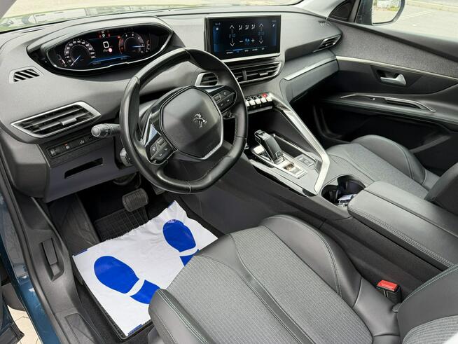 Peugeot 3008 1.5 / 131KM LIFT Automat FULL LED Nawigacja Kamera Półskóra