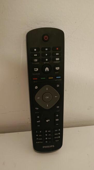 24 Cali Telewizor PHILIPS LED Full HD DVB-T2 Hevc / DVB-S2 +