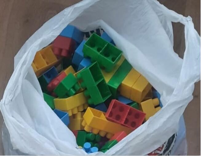 Klocki drewniane i plastikowe