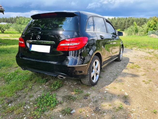 Mercedes-Benz B 250 Benzyna Automat Skóry Pakiet AMG