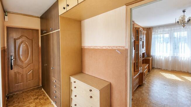 Świetny układ 2 pokoje 39 m2 jasna kuchnia balkon niski blok