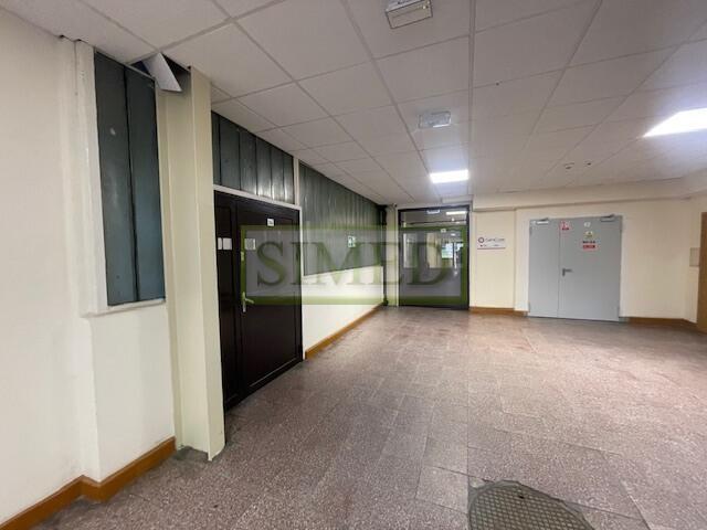 Produkcja,parking,parter,magazyn,siła,ochrona,24h