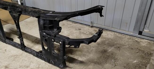 Pas przedni HYUNDAI i30 I 2007_2011