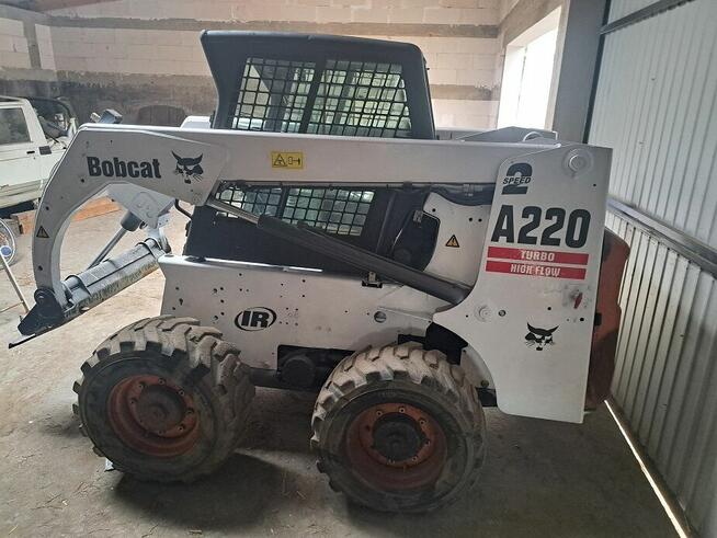 ładowarka BOBCAT A220/duża 1T/ i koparka Hitachi ex30 3T