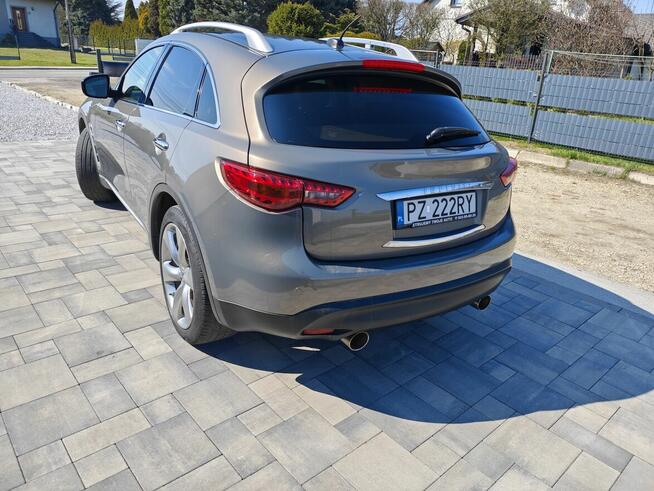 Infiniti FX 35 3.5b +gaz