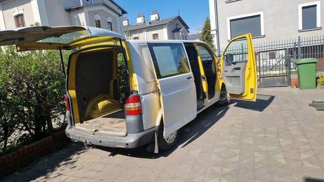 Volkswagen Transporter T5 - 2006 - 1.9 TDI