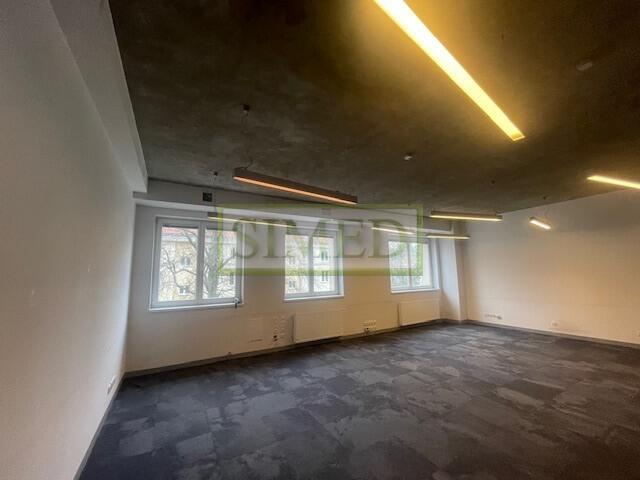 Przedwojenna kamienica,dostęp24h,recepcja,cicho