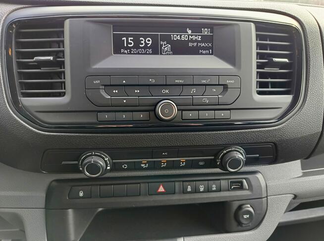 Opel Vivaro 1.5 120KM kombi 9 osób, serwis ASO, Faktura VAT23%