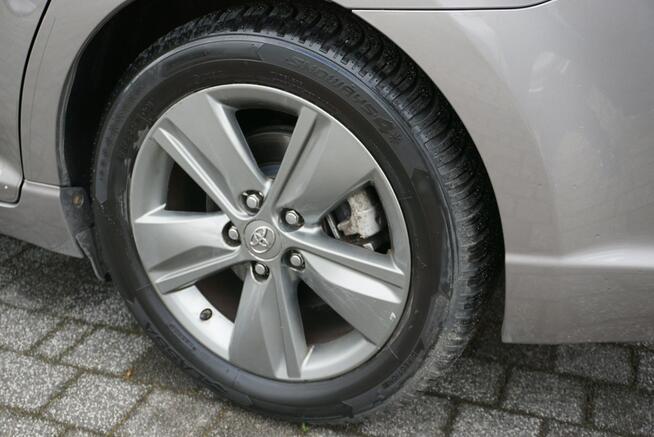 Toyota Avensis polski salon, atrakcyjny przebieg