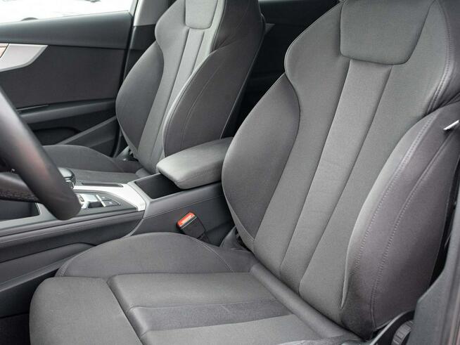 Audi A4 DW8UT57#35 TDI mHEV S tronic Podgrz.f Ambient Salon PL VAT23%