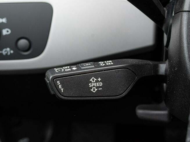 Audi A4 DW8UT57#35 TDI mHEV S tronic Podgrz.f Ambient Salon PL VAT23%