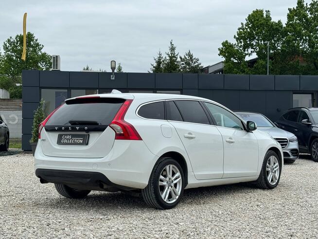 Volvo V60, 2011