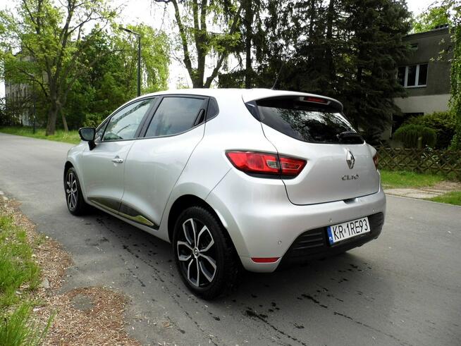 Renault Clio salon polska Navigacja