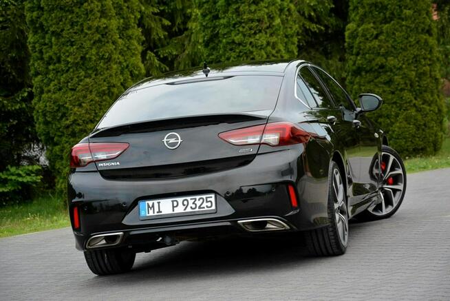 Opel Insignia GSI Radar Full Ledy AWD Navi Pro BLIS LKAS Skóry AGR ASO Alu20"