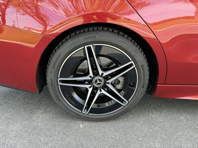 Mercedes C 300 C300d 265KM AMG-Pakiet FullLed Navi Kamera360 Asystenty HUD Hak 2022