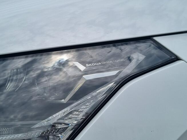 Škoda Enyaq Zasięg 548km WLTP 82kWh 204KM Super Stan Pompa Ciepła LED SOH82% FV23%