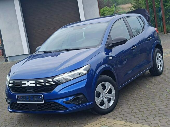 Dacia Sandero sprzedam ładną DACIE SANDER NOWY SAMOCHÓD B+GAZ SAMOCHOD NA GWARANCJI