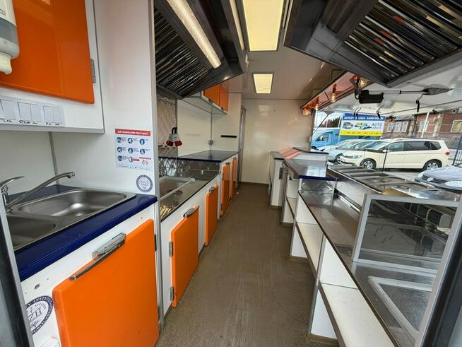 Fiat Ducato Boxer Autosklep gastronomiczny Foodtruck 2019 Food Truck 3500kg