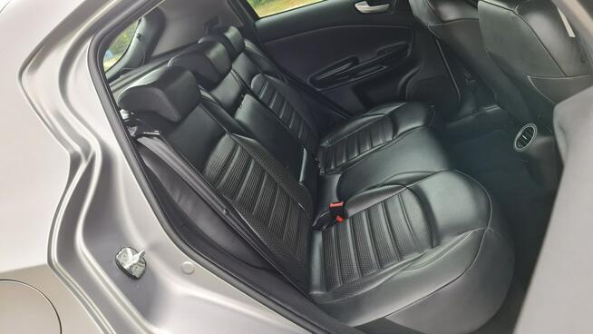 Alfa Romeo Giulietta 1.6 JTDm # Automat # Navi # DNA # Skóra # Matowy Lakier # Śliczna !!!