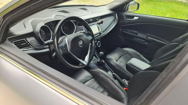 Alfa Romeo Giulietta 1.6 JTDm # Automat # Navi # DNA # Skóra # Matowy Lakier # Śliczna !!!