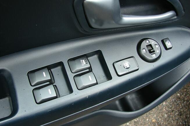 Kia Rio 1,4 E 100 KM