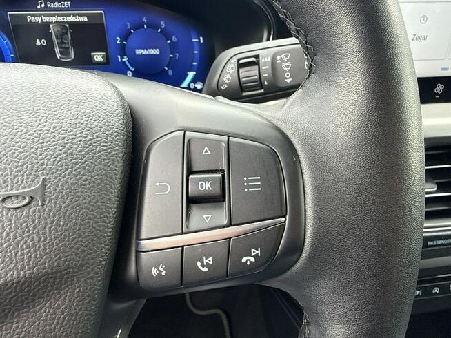 Ford Focus Titanium 1.0 EcoBoost mHEV 125 KM