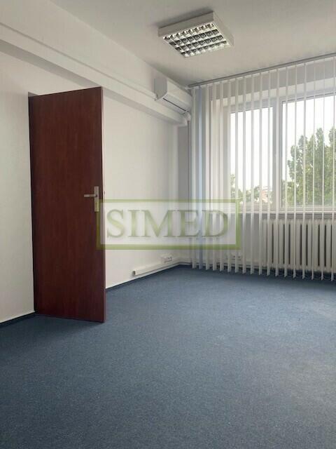 Winda towarowa, rampa, ochrona, dostęp 24h,