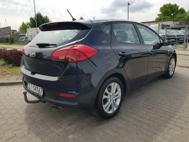Kia Cee'd 1,4 Benzyna Klima Zarejestrowany Gwarancja