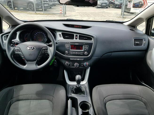 Kia Cee'd 1,4 Benzyna Klima Zarejestrowany Gwarancja