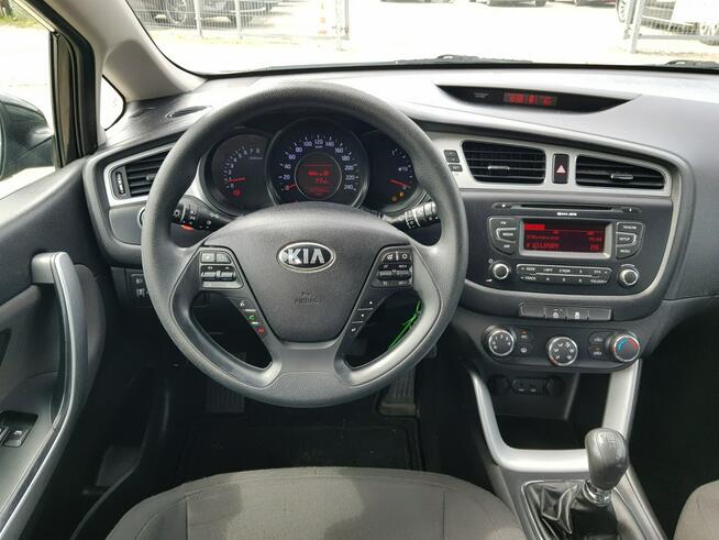 Kia Cee'd 1,4 Benzyna Klima Zarejestrowany Gwarancja