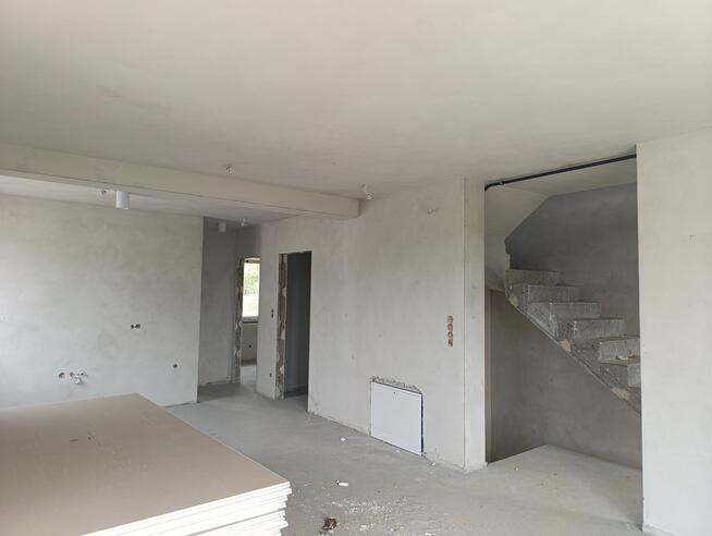 Apartament 84,83 m2 dwupoziomowy.