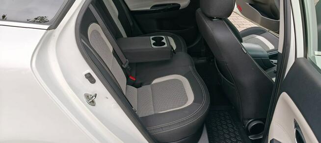 Kia Cee'd 1,6CRDi 110 Km Lift Led Panorama Navi Klimatronik Kamera Full Opcja