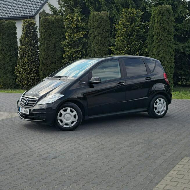 Mercedes-Benz Klasa A 160 1.5 Benzyna 95KM Manual Serwis 2 Klucze