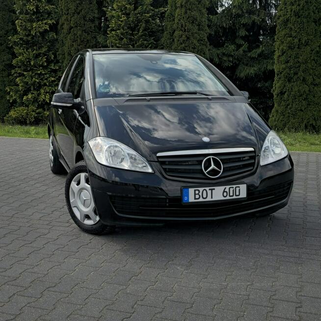 Mercedes-Benz Klasa A 160 1.5 Benzyna 95KM Manual Serwis 2 Klucze