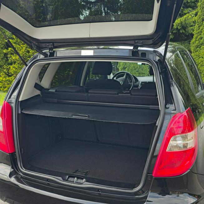 Mercedes-Benz Klasa A 160 1.5 Benzyna 95KM Manual Serwis 2 Klucze