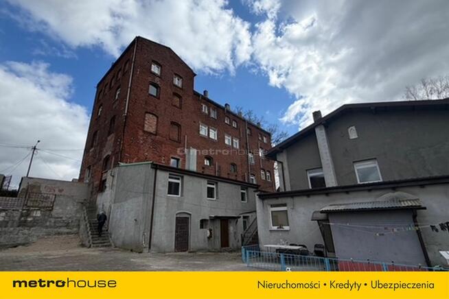 Wąbrzeźno działka 3838 m2 z kamienicą nad jeziorem