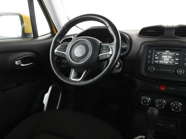 Jeep Renegade automat navi grzane fotele klima czujniki parkowania hak