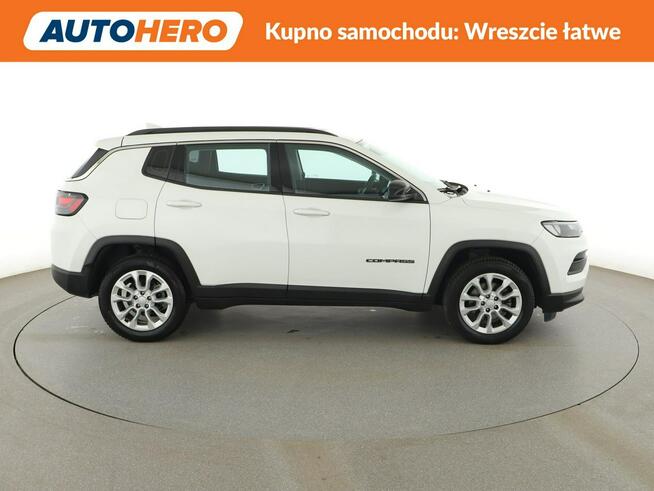 Jeep Compass lift automat grzane fotele i kierownica kamera i czujniki parkowania