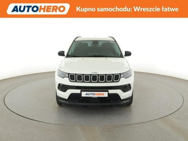 Jeep Compass lift automat grzane fotele i kierownica kamera i czujniki parkowania