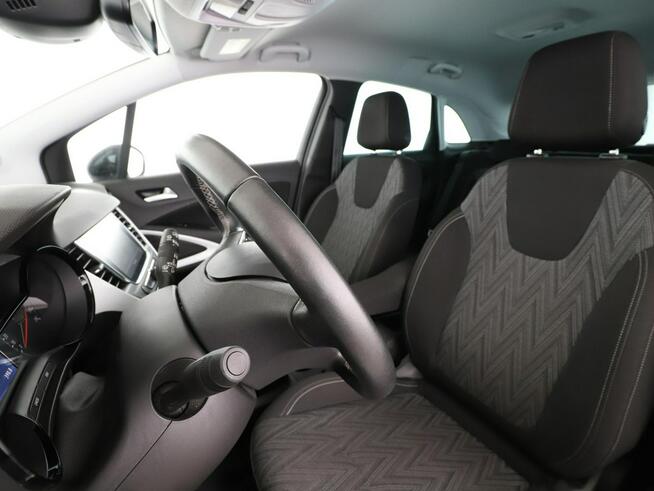 Opel Crossland X niski przebieg led manual klima kamera