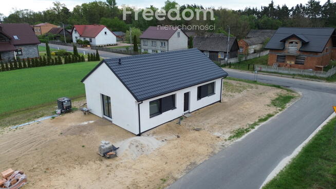 Nowy dom parterowy 82 m2, 4 pokoje w gm. Czastary