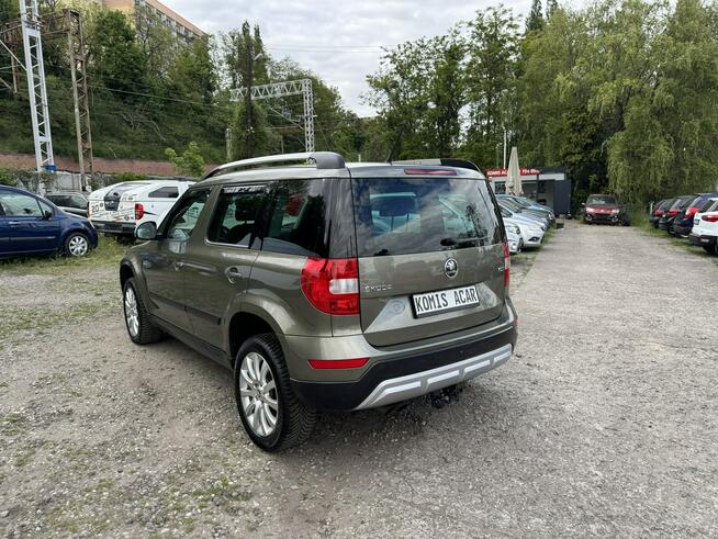 Škoda Yeti 2.0TDi-140km-Bezwypadkowy-Niski Przebieg-Klimatronik-PDC-Komputer-ALU