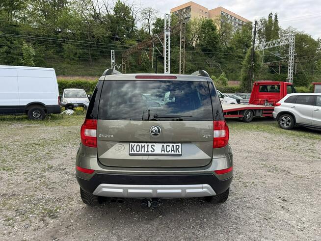 Škoda Yeti 2.0TDi-140km-Bezwypadkowy-Niski Przebieg-Klimatronik-PDC-Komputer-ALU