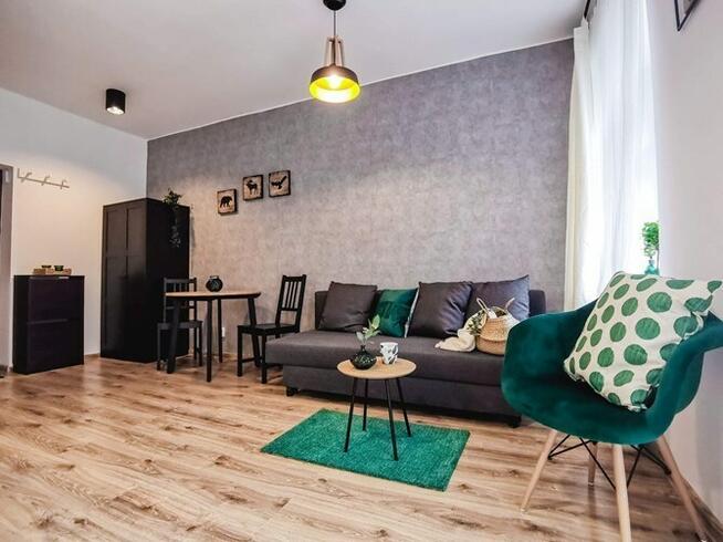 Studio blisko Alei Politechniki, Felsztyńskiego 9