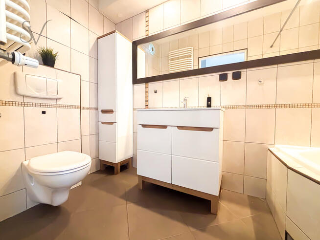 2700 ALL | M Post | Balkon | Piekarnik | ENG