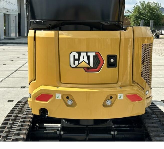 FABRYCZNIE NOWA MINIKOPARKA CATERPILLAR 302.7 CR.