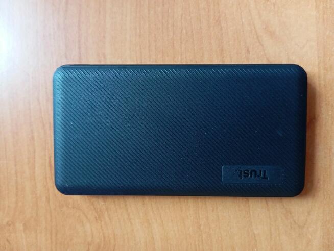 Powerbank 10000mAh USB-C 2xUSB 15W z kablem