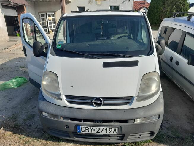opel vivaro