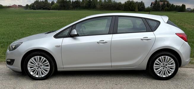 Opel Astra J 2014 - benzyna 1.6 MPI moc 115 KM tylko 124 km